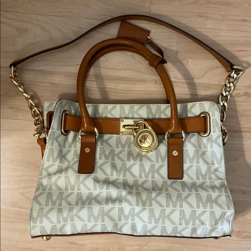 White Michael Kors Purse